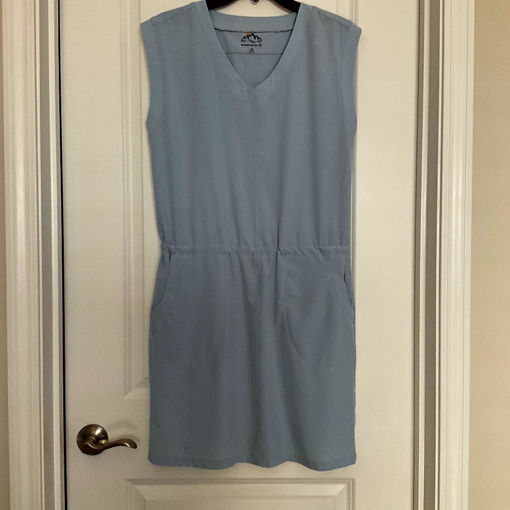 Womens v neck sport dress